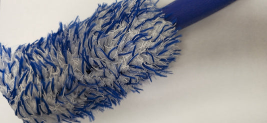 Microfibre wheel brush